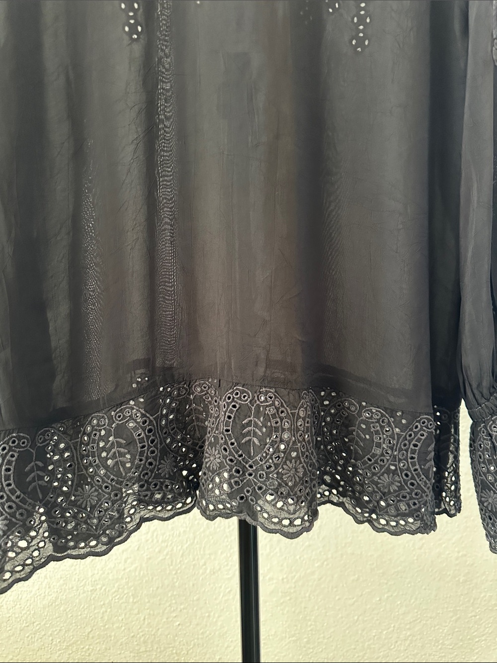 Johnny Was Katya Shirt Black Embroidery Crochet Flowers Flare Button Up sz Med - Picture 9 of 11